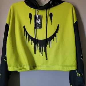 Light green and black thin sweatshirt